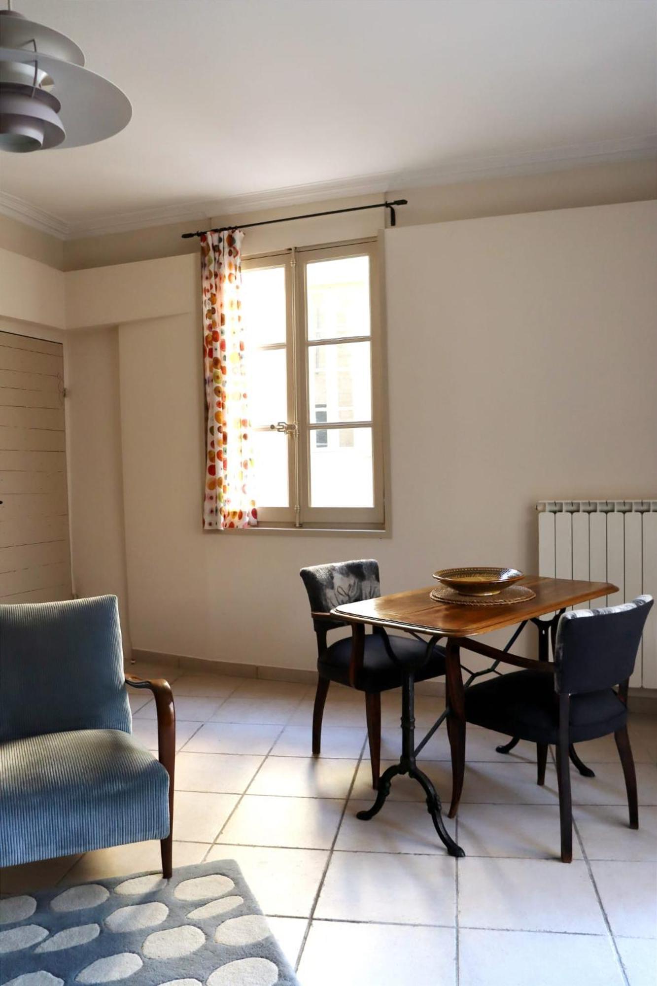 شقة Uzes Centre Quartiers Des Arts Charme De L'Ancien المظهر الخارجي الصورة